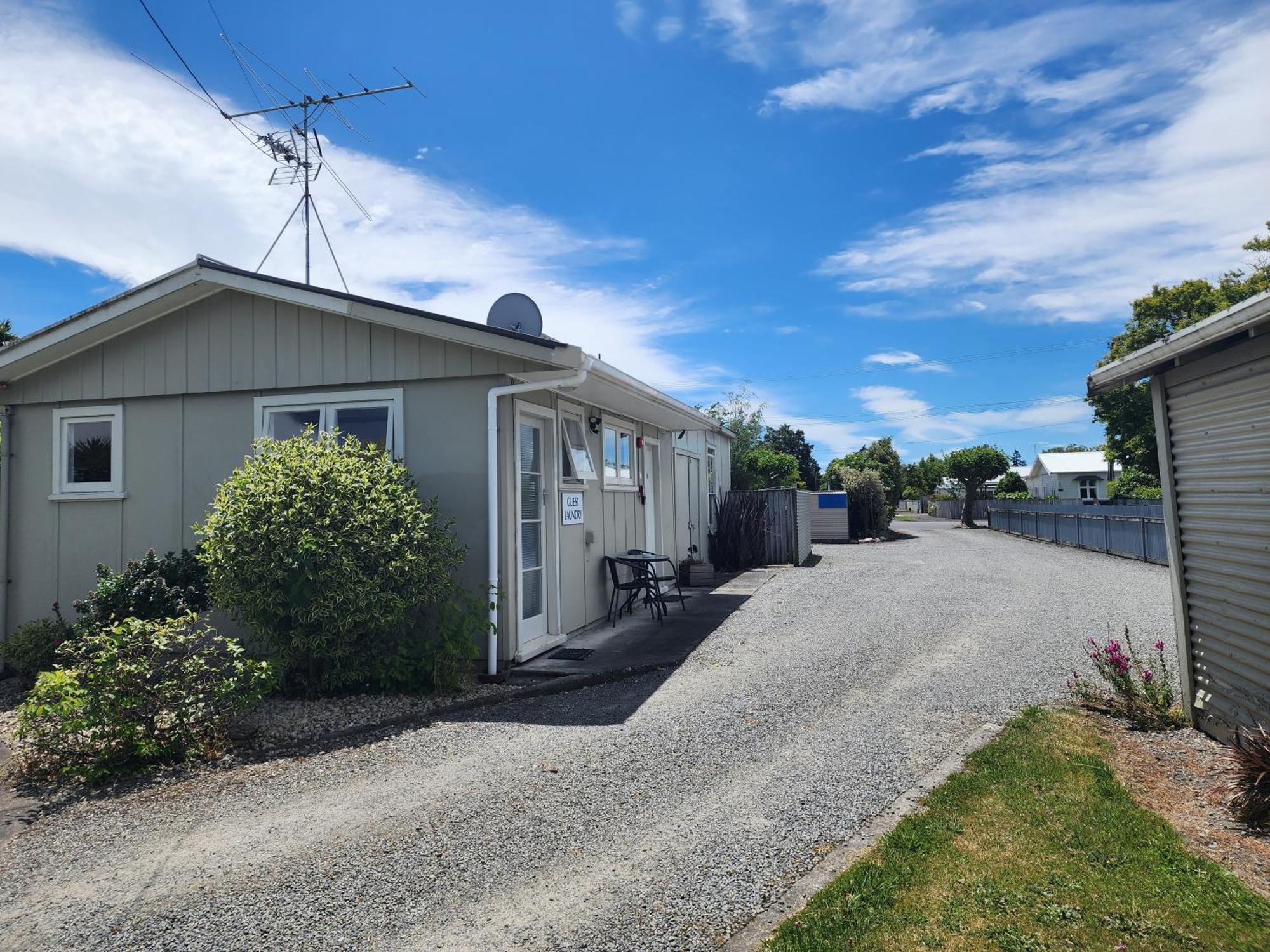 U Studios Masterton Exterior foto